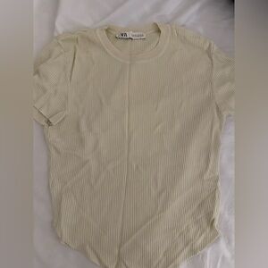 Zara women’s shirt size small